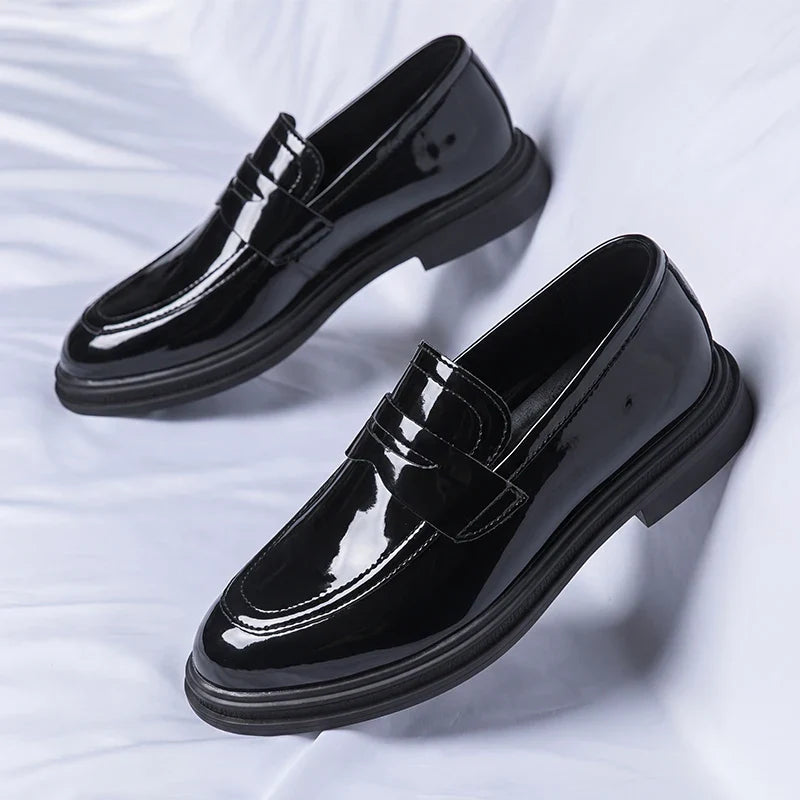 New Summer Slip on Flats Stylish Leather Men's Loafers Fashion Casual Shoes Man Light Antiskid Driving Shoes Handmade Moccasins