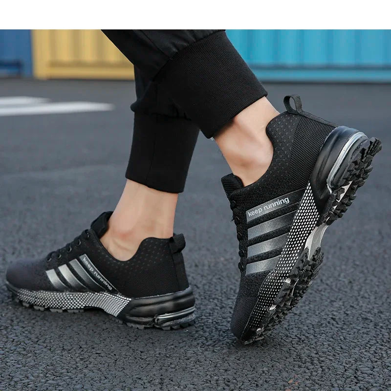 Men's and women's flying mesh surface spring summer breathable casual sports shoes flat vulcanized couple running big size48