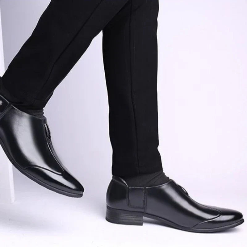 New Arrival Summer Business Casual Mens Shoes Breathable Soft Sole Slip on Loafers Premium Work Office Footwear