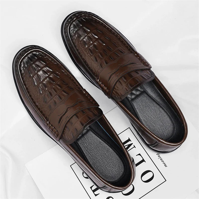 Mens Leather Mens Loafers Non Slip Walking Flats Breathable Driving Shoes Outdoor Slip on Casual Shoes Man Work Office Sneakers