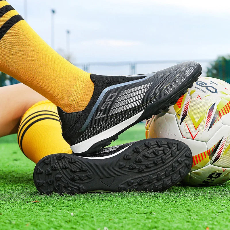 New Men's Soccer Shoes Sport Ultralight Football Boots Turf Comfortable Fg Grass Cleats Futsal Non Slip Outdoor Adult Non-Slip