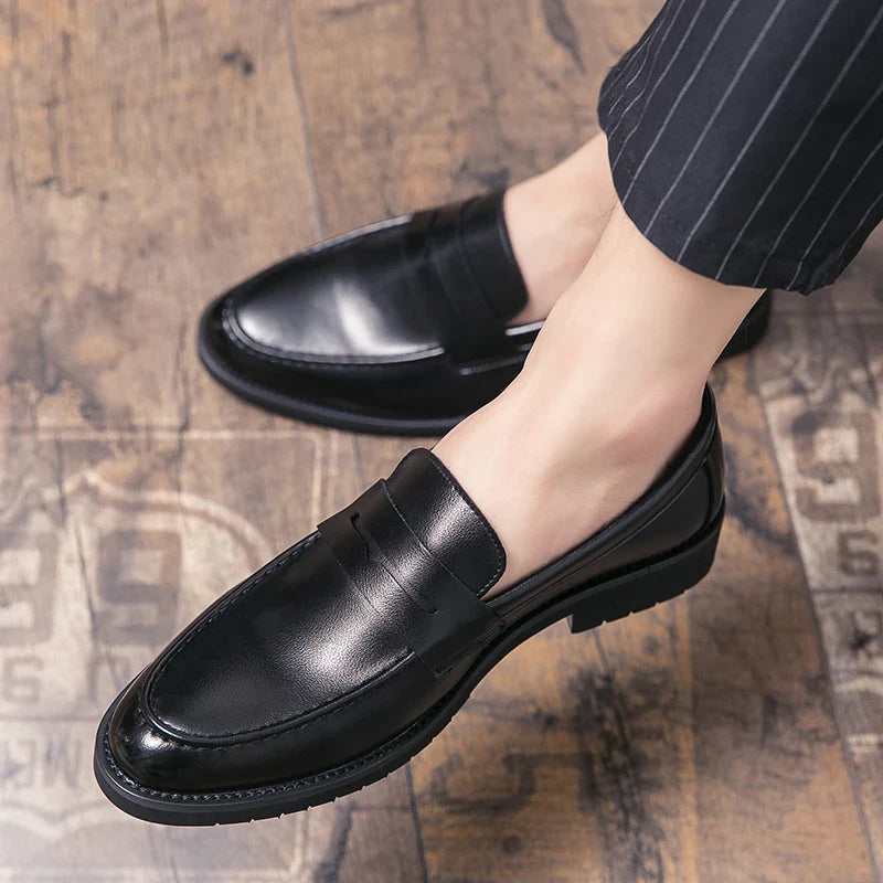 Men's Dress Shoes Formal Office Leather Brogues Shoes Male High Quality Casual Business Shoes Men Social Leather Loafers For Man