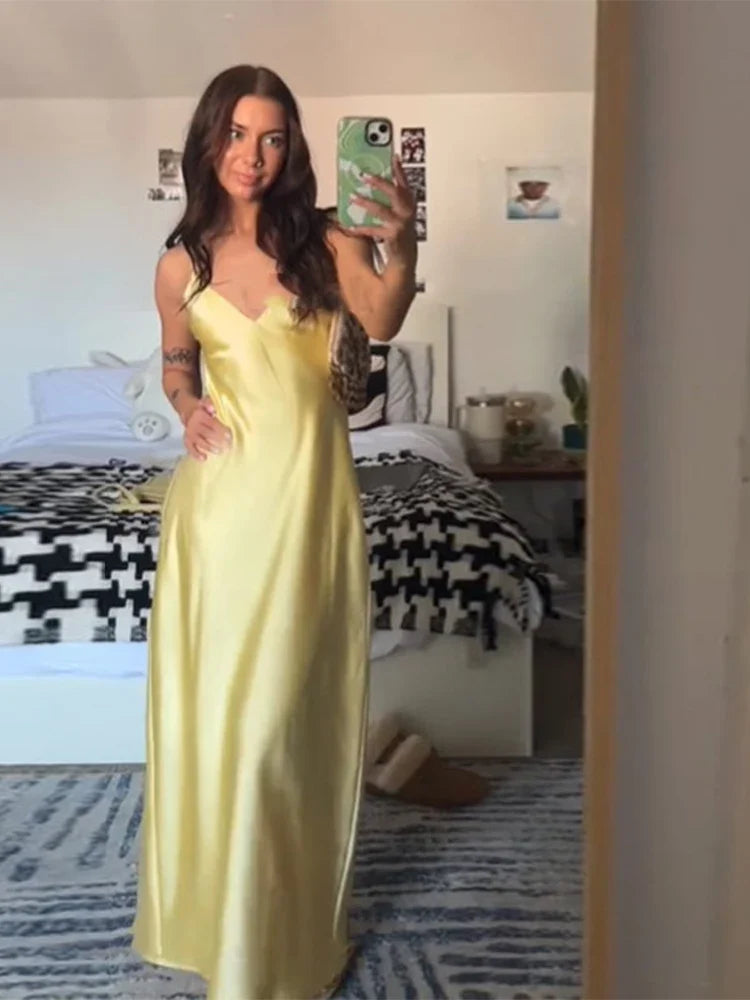Yellow V Neck Satin Lace Patchwork Maxi Dress Chic Spaghetti Strap Backless Slip Robe 2026 Summer New Lady Beach Holiday Vestido