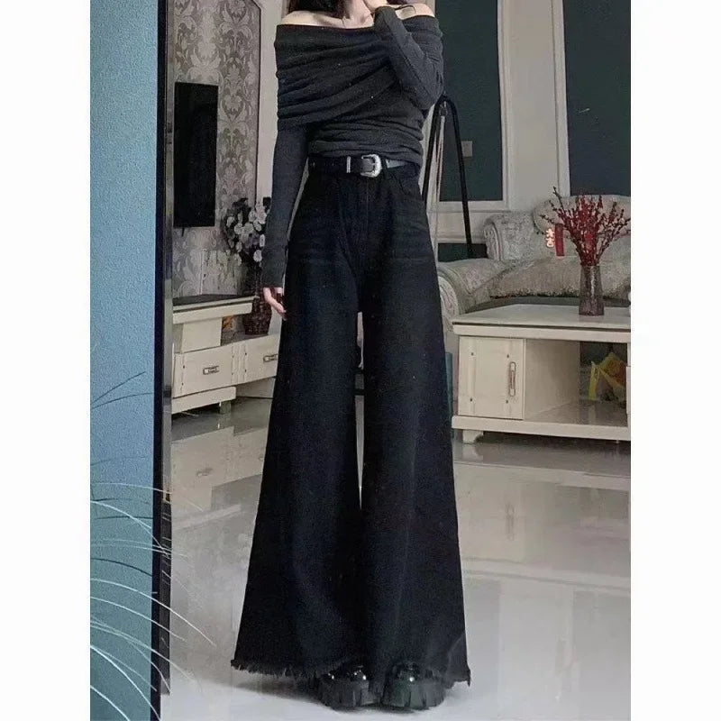 بنطال بأرجل واسعة وقصة سليمينج ميكرو فلير مع شراشيب تلامس الأرض