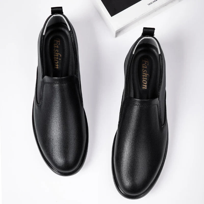 Italian Man Casual Leather Shoes Classic Summer Flat Designer Outdoor Walking Loafers Antiskid Driving Minimalist Shoes for Men