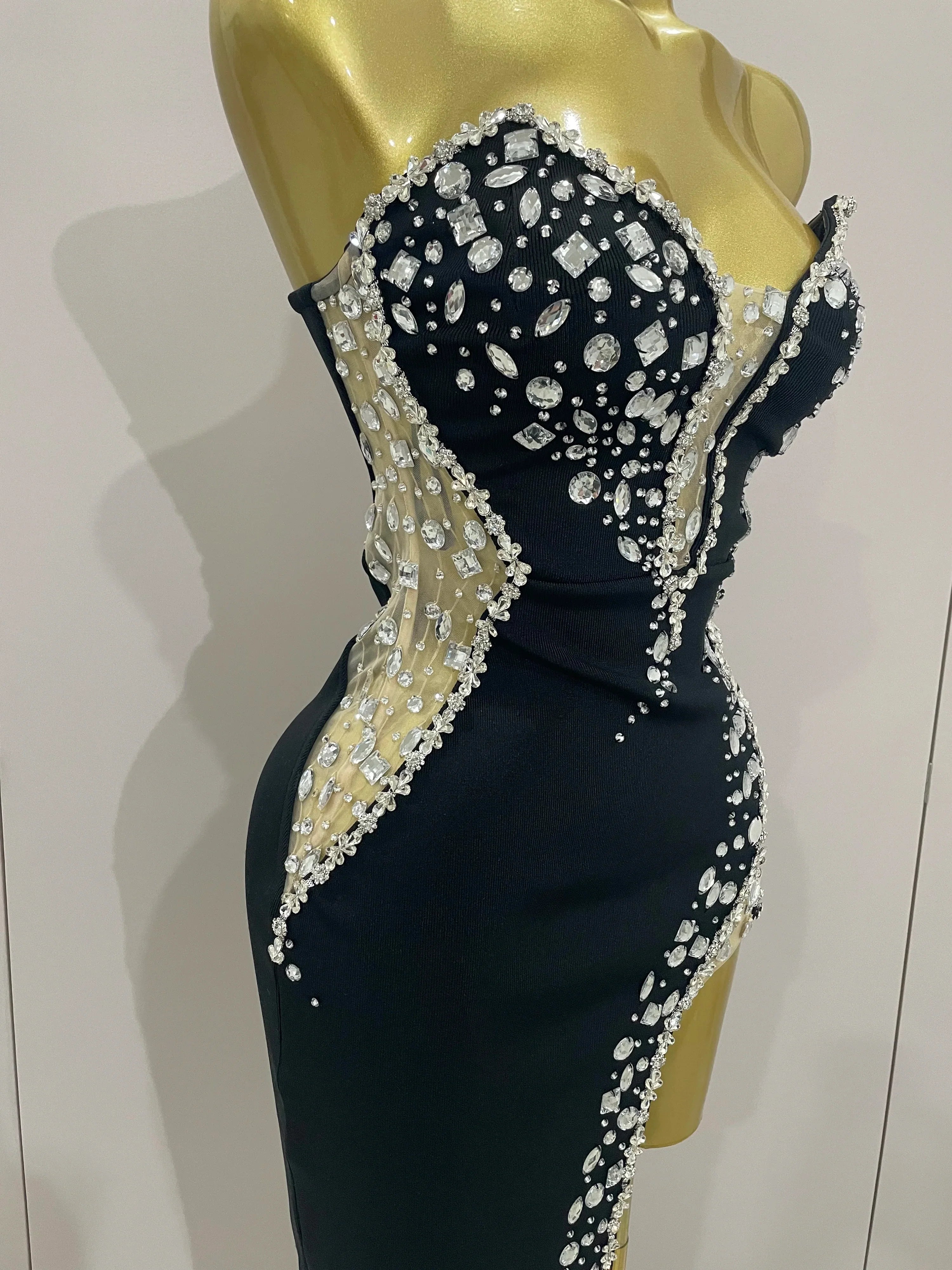 Newest High Quality Sexy Strapless Shinning Rhinestones Bodycon Bandage Long Dress Women Fashion Celebrate Evening Party Vestido
