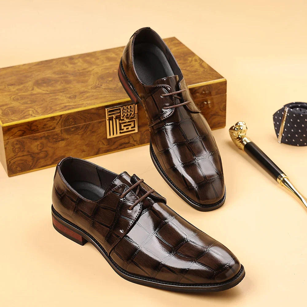 Fashionable Crocodile Print Men's Solid Color Leather Oxford Shoe Formal Business Lace -Up Office Shoe Comfortable Wedding  Shoe