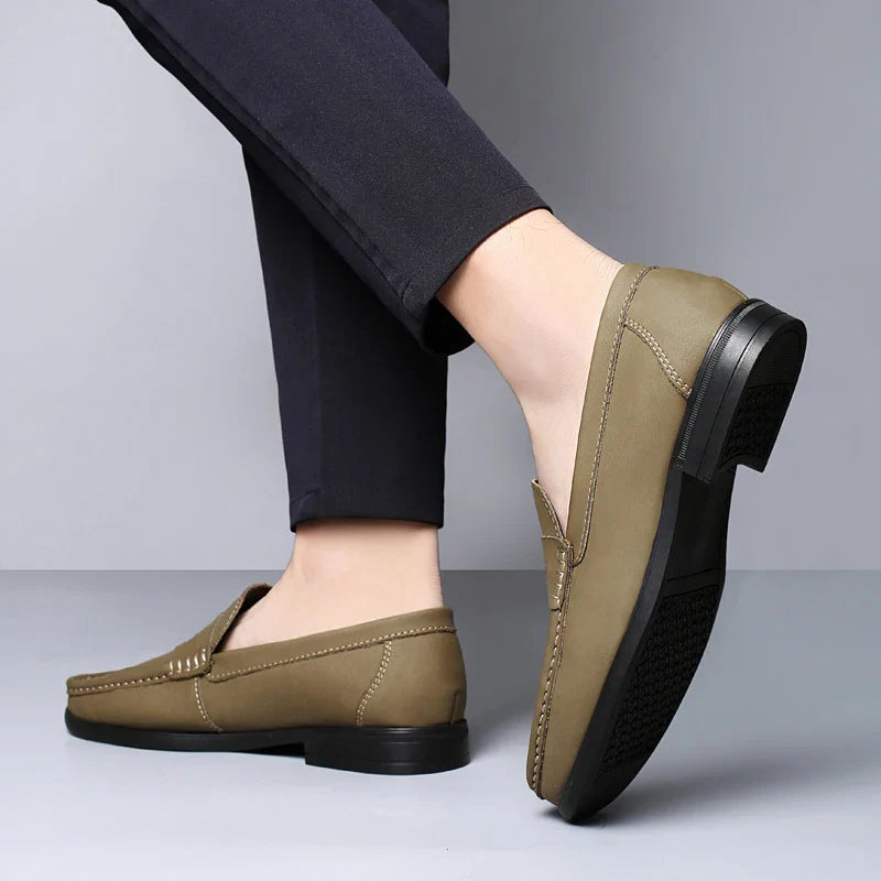 Men's New Style Business Formal Loafers Comfortable Breathable Office Casual Shoe Anti-Slip Outdoor Wear-Resistant Walking Shoes