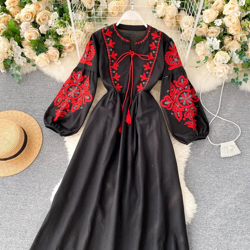 Embroidered Flower Long Sve Loose Fit Lantern Sve Gathered Slimming A-Line Dr Women's round Ne Dr