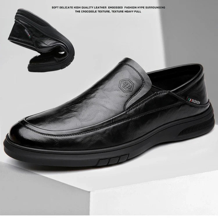 2026 Spring Business Casual Shoes for Men Solid Color New Designer Half Slippers Shoes Male Fashion Soft Sole Leather Shoe Man