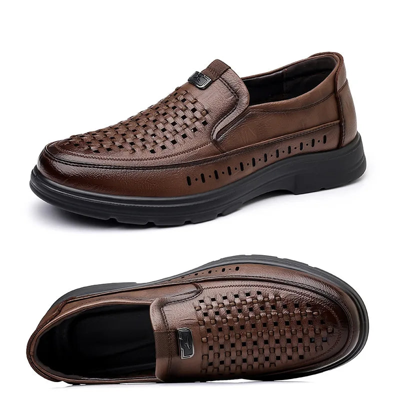 Summer New Designer Hallow Leather Shoes Man Breathable Soft Sole Business Casual Shoes Male Fashion Loafers Shoes for Man