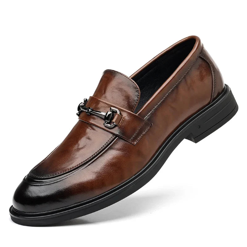 New Fashionable Men's Casual Loafers  Comfortable And Classic  Formal Business Casual Shoes  Metal-Decorated Wedding Party Shoes