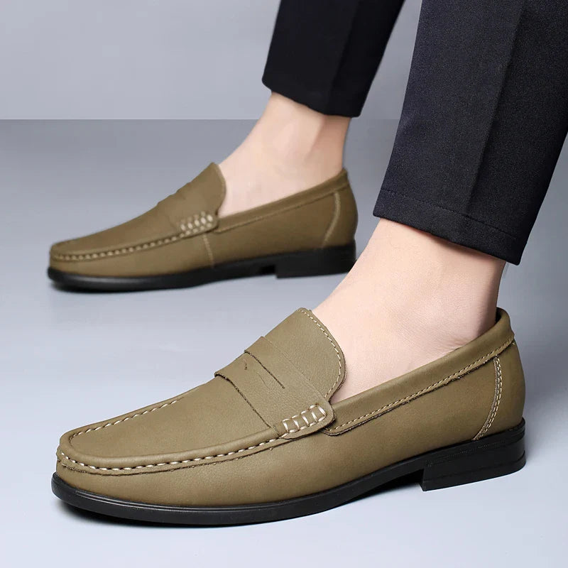 Men's New Style Business Formal Loafers Comfortable Breathable Office Casual Shoe Anti-Slip Outdoor Wear-Resistant Walking Shoes