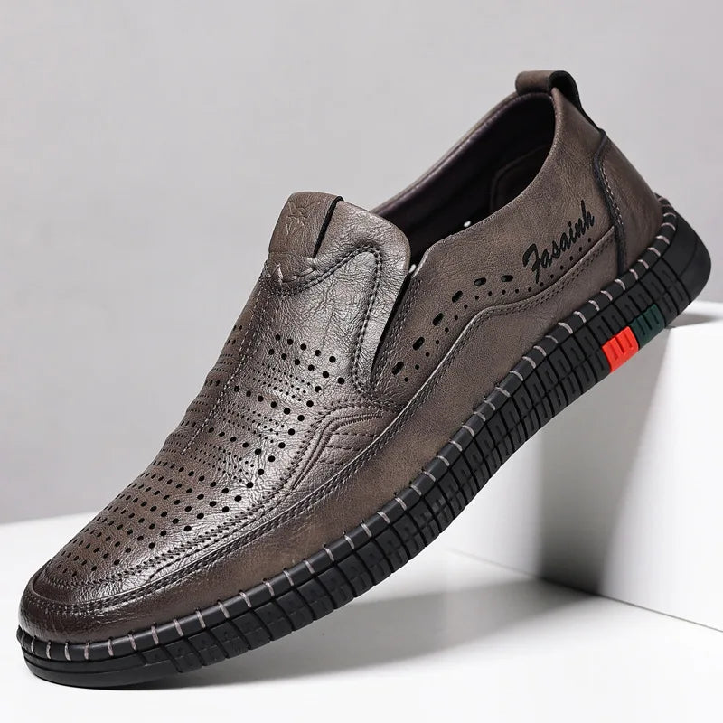 Summer New Breathable Hallow Leather Shoes for Men Solid Color Fashion Casual Driving Shoes Male Low Top Flat Shoes Man