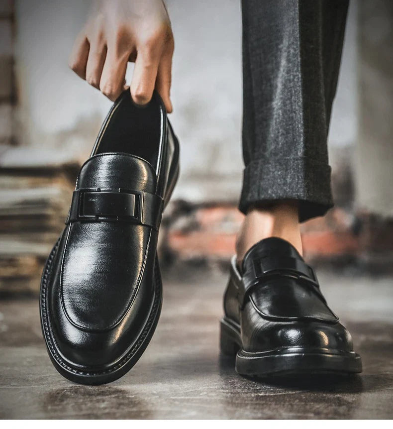 Spring Autumn New Black Dress Shoes for Men Business Designer Cow Leather Shoes Male Fashion British Style Casual Shoe Man