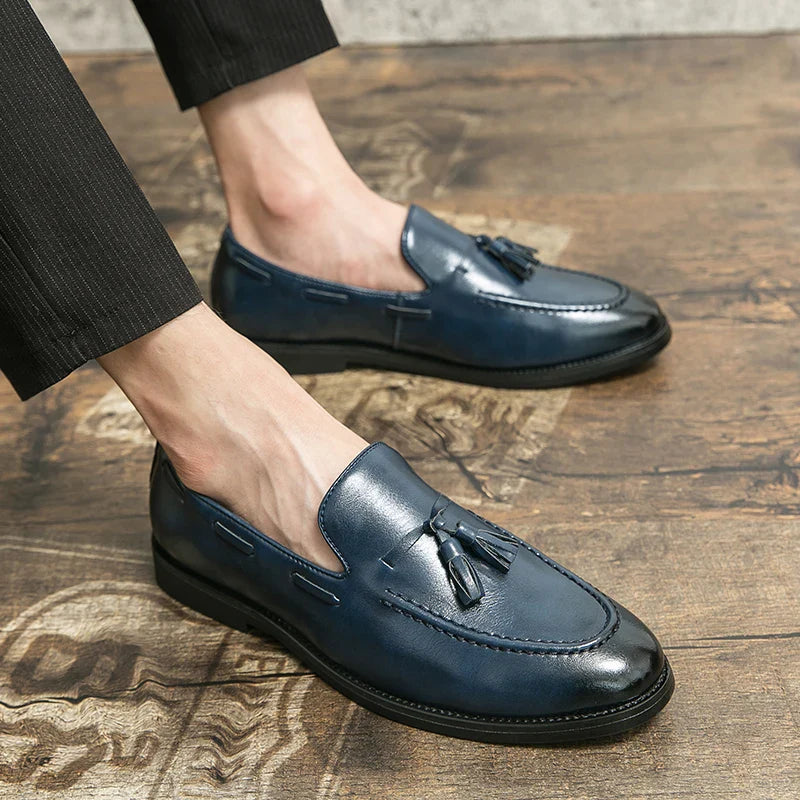 Size:38-46 American Academy Style Fringe Loafers for Men Men's Bottoms Casual Shoes Outdoor Fashion Blue Patent Leather Shoes
