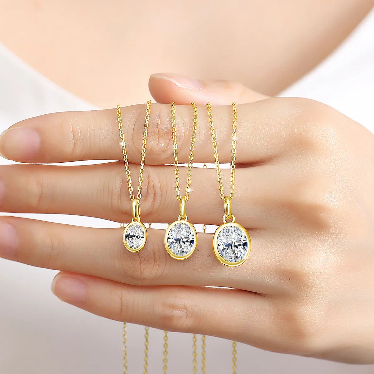 AU585 Gold 14K Oval Cut Moissanite Bezel Pendant Necklace for Women Wedding Party Fine Jewelry Valentine's Day Gift