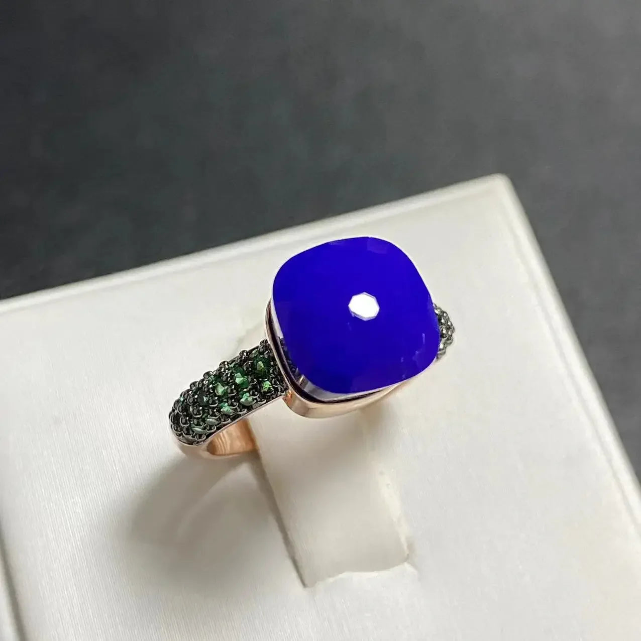 Emerald Ring for Women Green Zircon Inlay Rose Gold & Black Gun Plated 30 Colors Candy Crystal Style Jewelry Birthday Gift