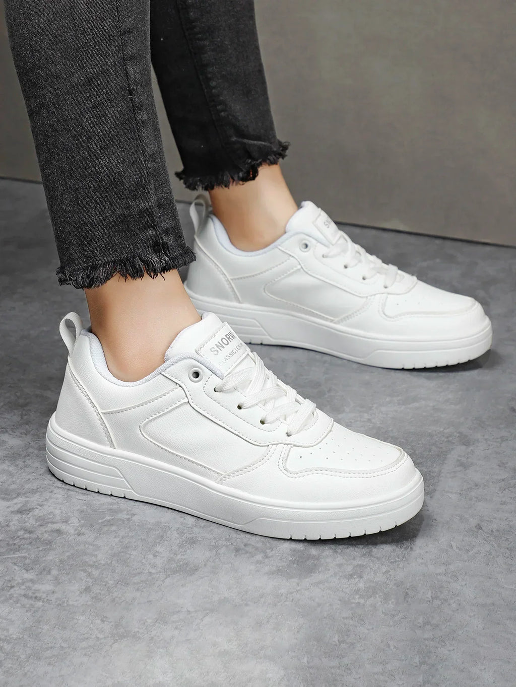 Women Shoes Skateboarding Shoes For Women Sneakers Lightweight White Black Sports Shoes
