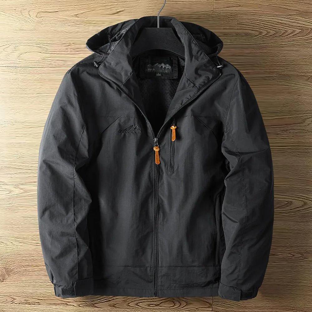Men's Spring and Autumn Thin Section Punching Jacket Outdoor Jackets Men With Hat Clambing Streetwear Fashion