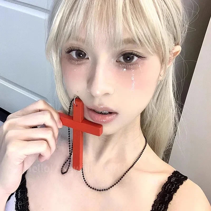 Y2K Wood Cross Pendant Necklace for Women Men Vintage Cool Spicy Girls Hip Hop Fashion Necklace Party Jewelry Accessories Gift