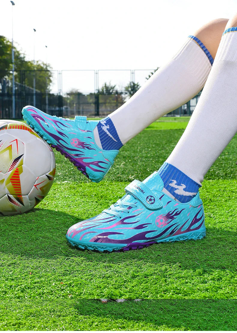 Hot Sale Children Soccer Shoes Boys Football Boots Training  Youth Ultralight Non-slip Sneaker Breathable Comfortable for Indoor