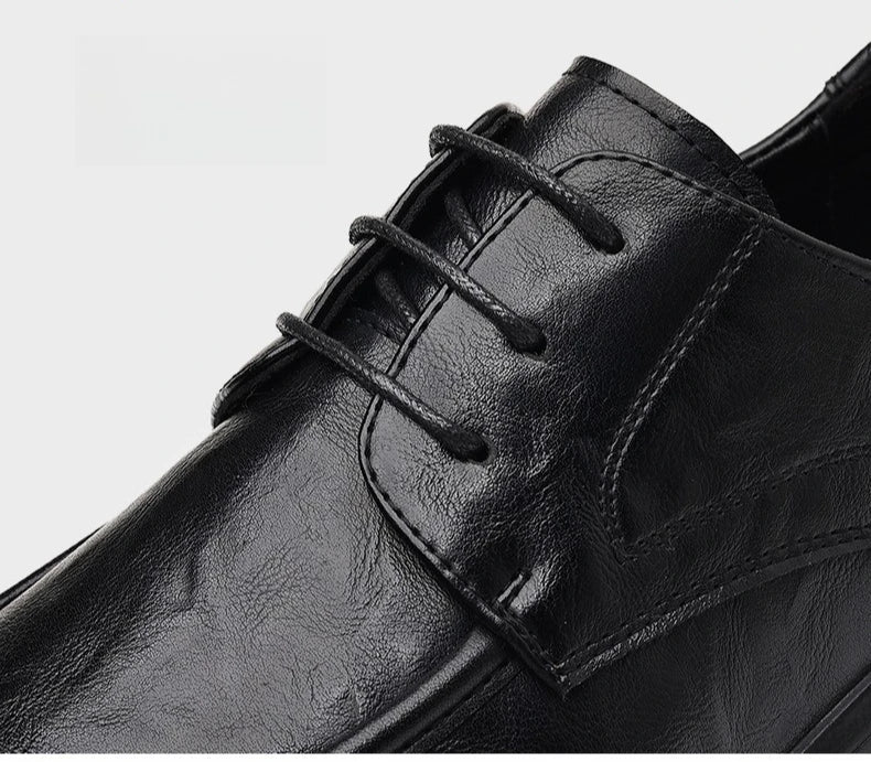 Spring Autumn New Business Casual Shoes for Men Solid Color Fashion Wedding Shoes Male Soft Sole Lace Designer Loafers Man