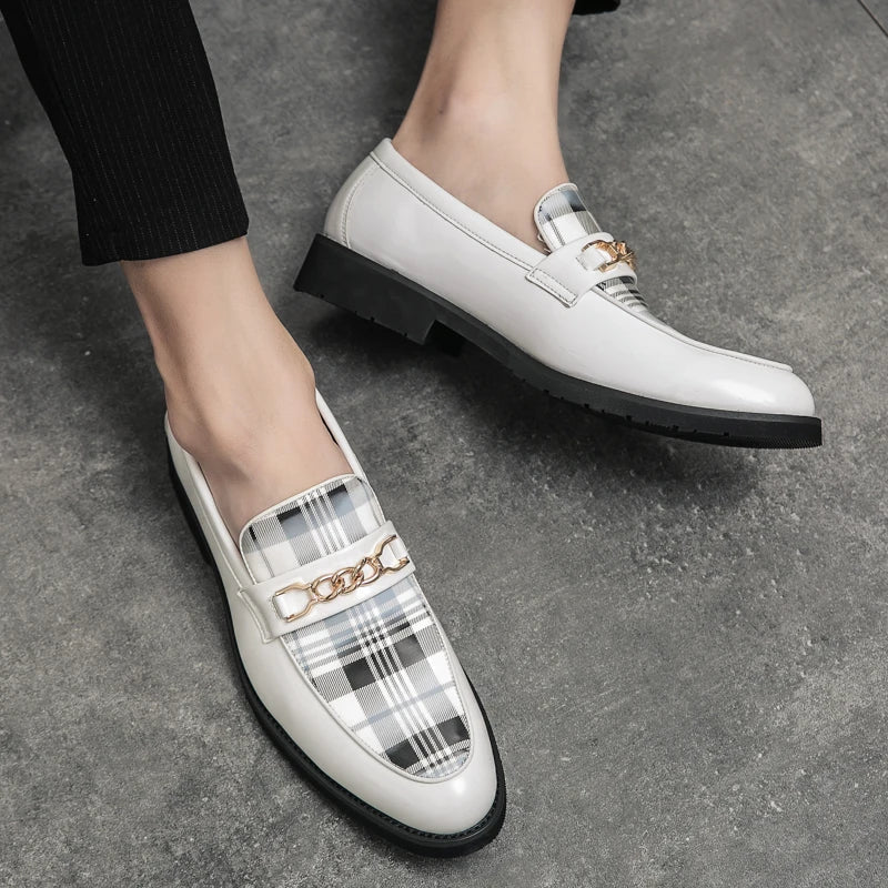 New High Quality Italian Shoe for Men Loafers Casual Men Shoes Luxury Leather Slip-on British Style Striped Soft Shoes Moccasins
