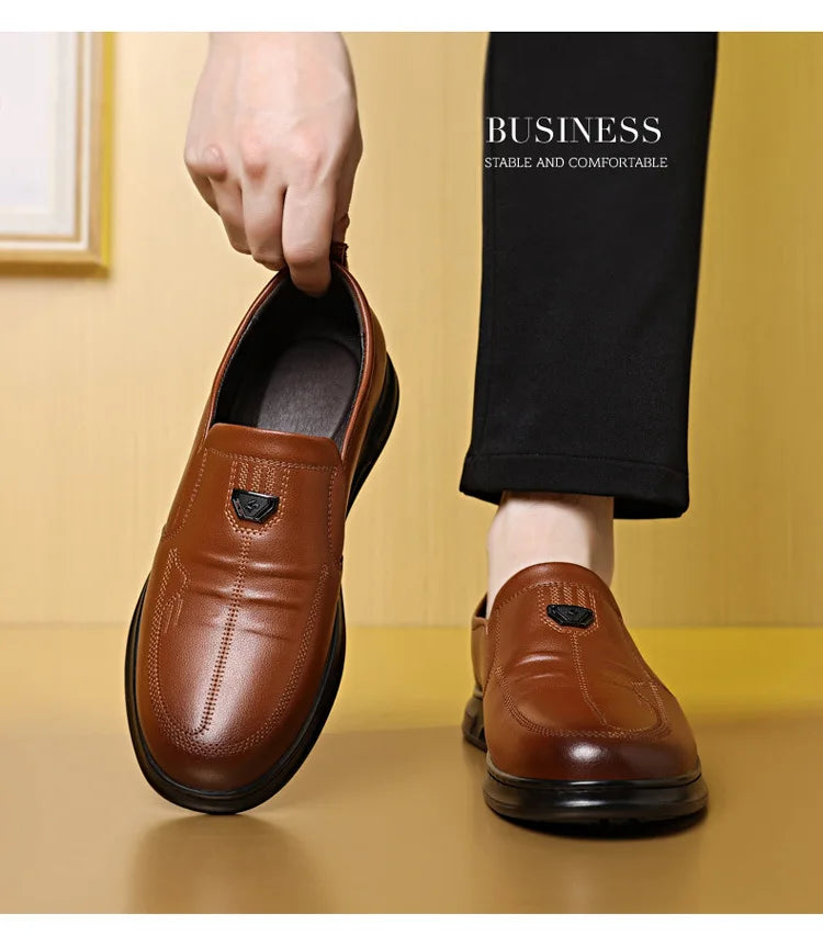 Men's Leather Business Loafers Spring Autumn Black Slip-On Shoes Male Breathable Soft Sole Comfortable Casual Driving Shoes Man
