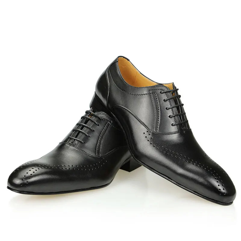 Leather Shoes Men's Pointed Toe Four Seasons Leather Shoes Business Formal Shoes Patent Bright Leather Low-top Shoes Black
