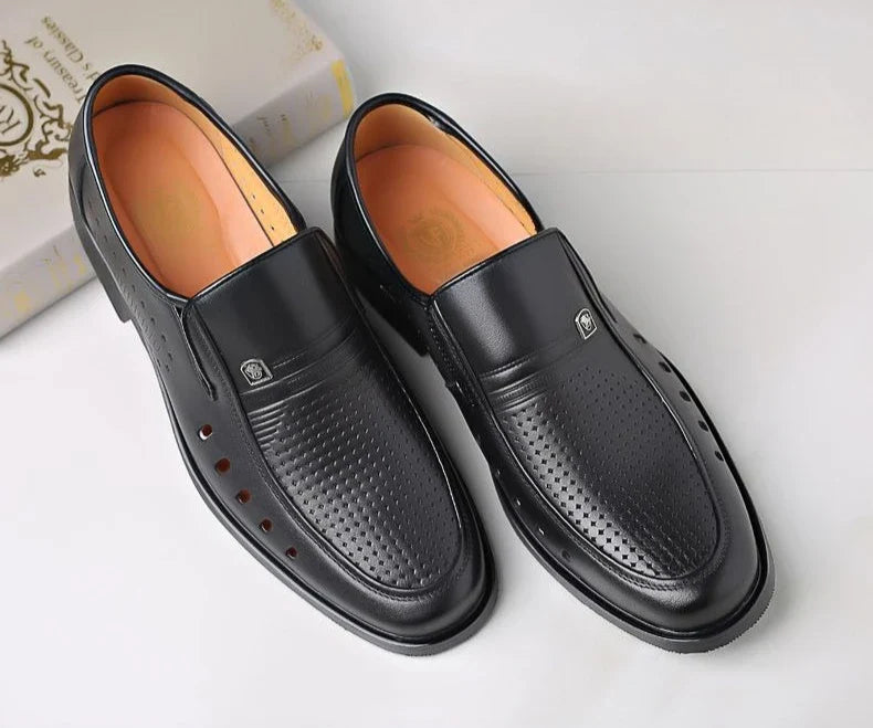 Hollow Breathable in Summer Round Toe Dress Shoes Man Soft Leather Casual Footwear 2025 Style Gentleman New Social Shoe for Men