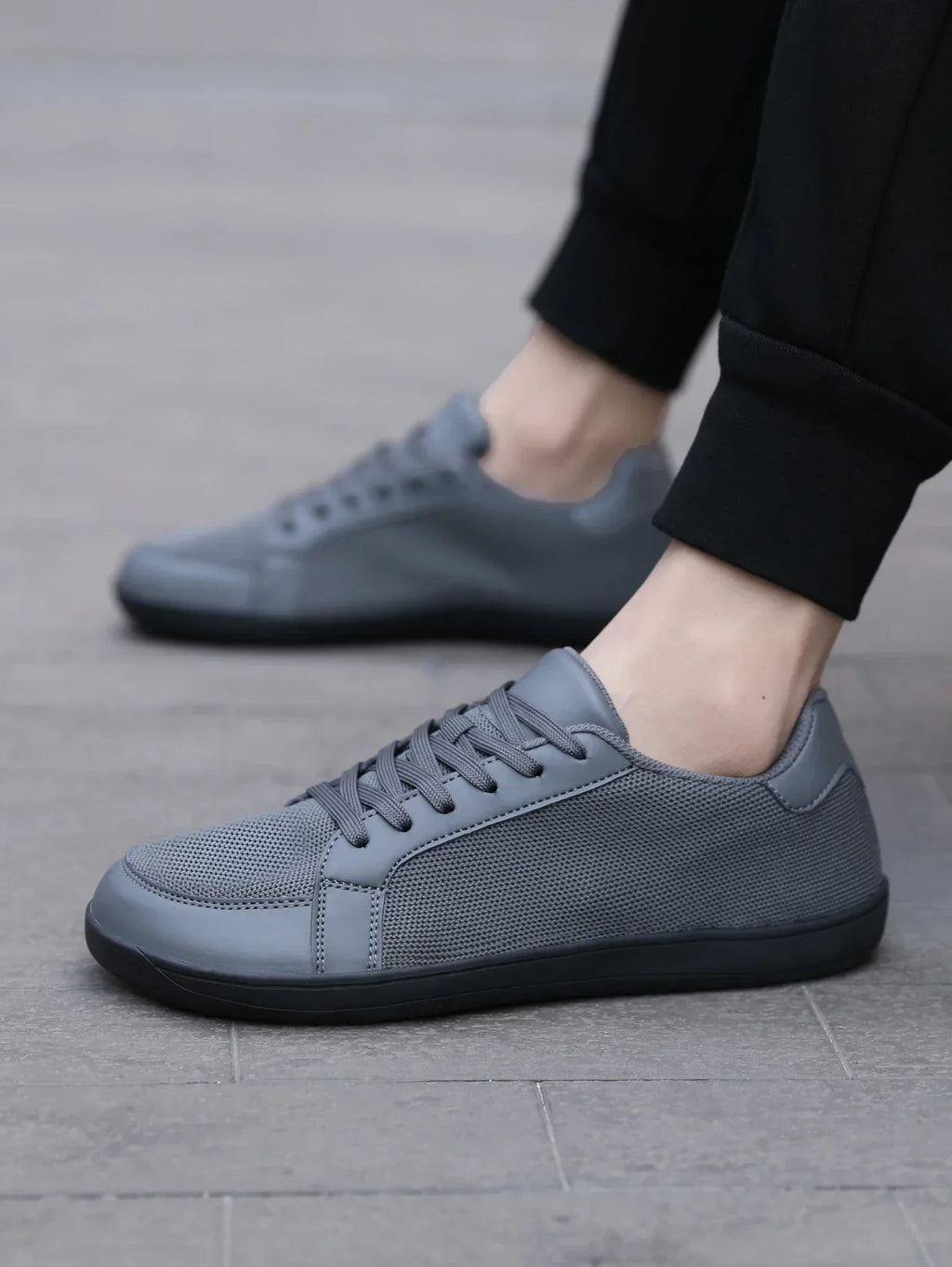 Wide Toe Casual Shoes for Men and Women Barefoot Soft Sole Flats Non Slip Walking Footwear Plus Size Comfortable
