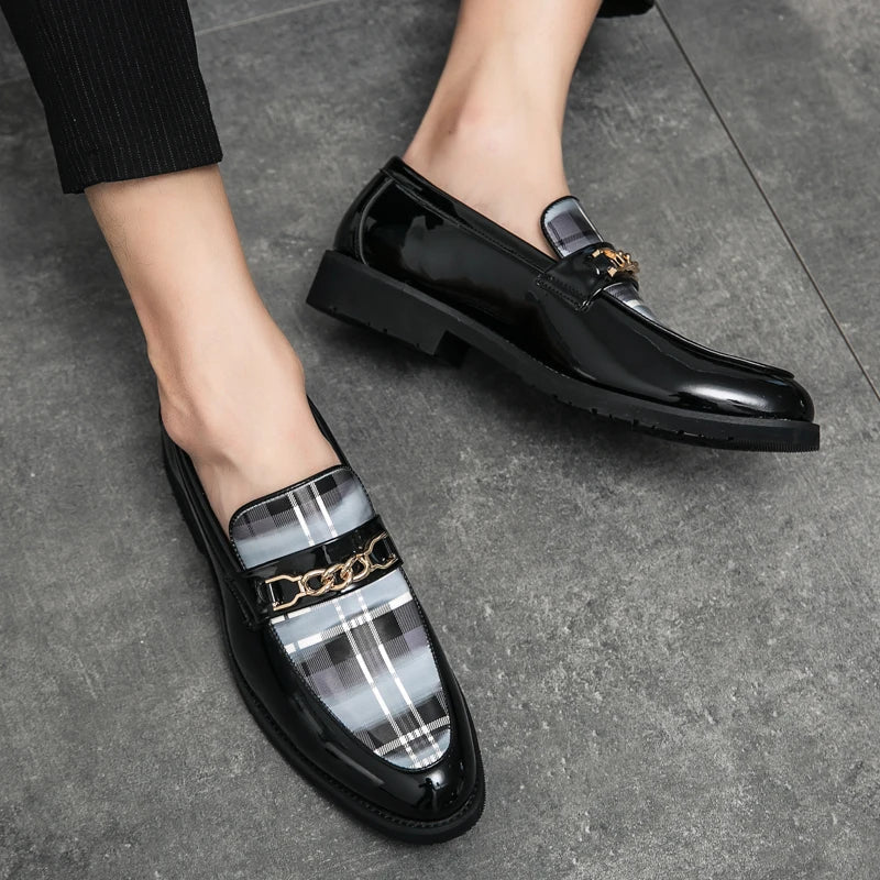 New High Quality Italian Shoe for Men Loafers Casual Men Shoes Luxury Leather Slip-on British Style Striped Soft Shoes Moccasins