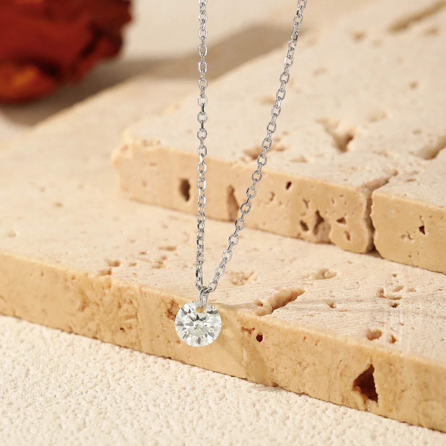 0.1CT/0.3CT/0.5CT VVS1 Clarity Moissanite 925 Sterling Silver Classic Round Pendant Necklace For Women Fine Jewelry