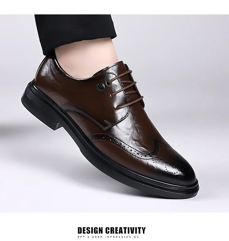 2026 Spring Autumn New Brogue Shoes for Men Solid Color Leather Dress Shoes Male Fashion Business Casual Wedding Shoe Man