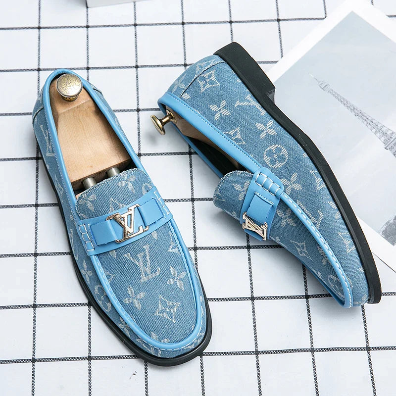 2025 New Fashion Casual Leather Shoes Men's Shoes New Soft Sole Anti-Slip Pointed Toe Small Leather Shoes British Business Loafe