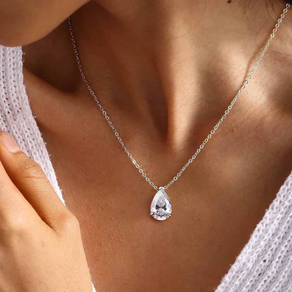 1-4CT Water Drop Moissanite Pendant Necklace Women 925 Sterling Silver Round/Sharp Claw Lab Diamond Pendant Neck Chain
