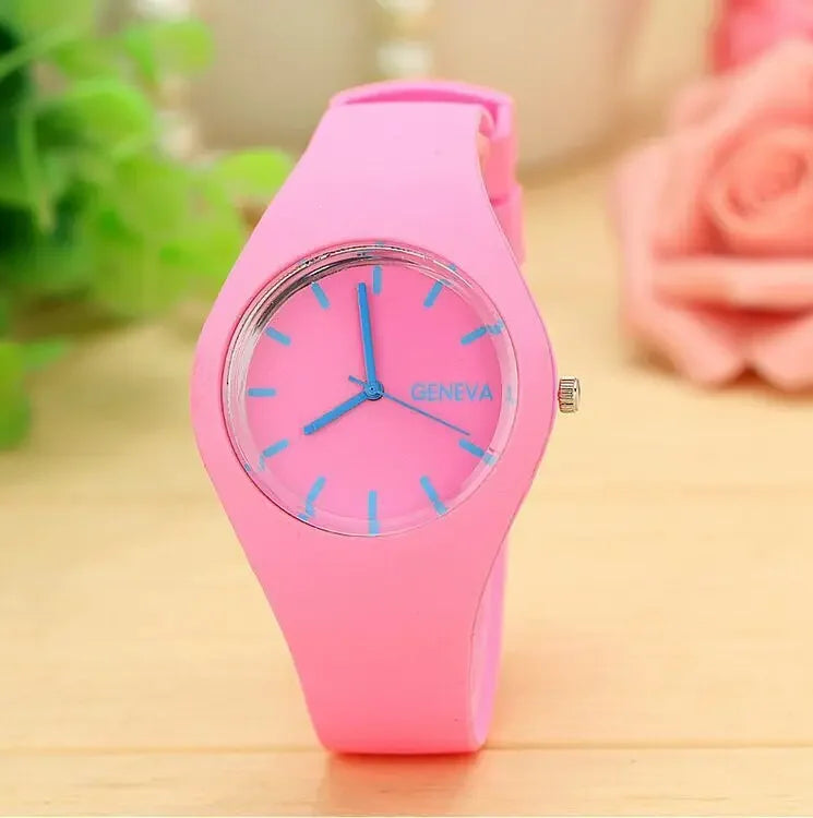 Women's Watches Famous Brand Quartz Watch Women Fashion Casual Sports Silicone Wristwatch Hot Kobiet Zegarka