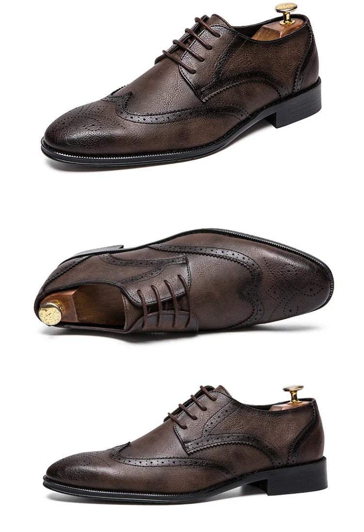 Lace-up casual leather shoes Men's wedding carved Brogues men's formal business pointed shoes Groom's leather shoes