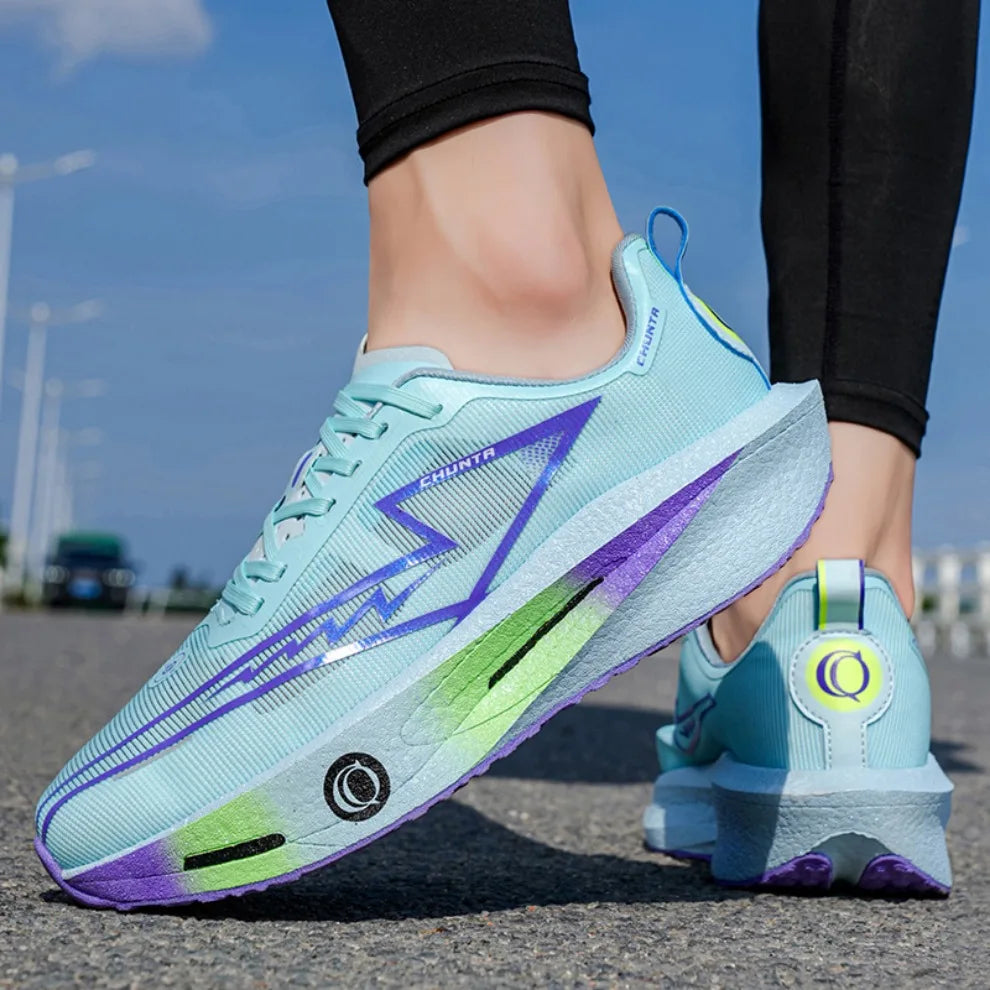 Men's Fashionable Casual and Comfortable Sports Running Shoes Breathable Fabric Upper Non-Slip and Wear-Resistant Shoes
