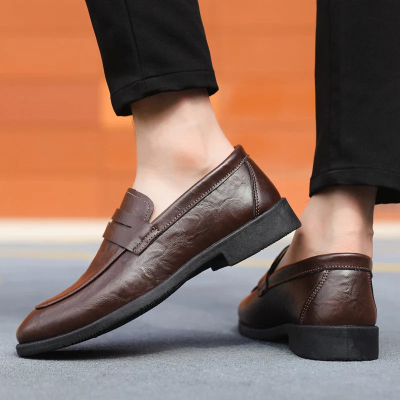 Mens Casual Leather Shoes Comfortable Slip on Loafers Leather Dress Shoe Classic Business Footwear zapatos para hombre chaussure