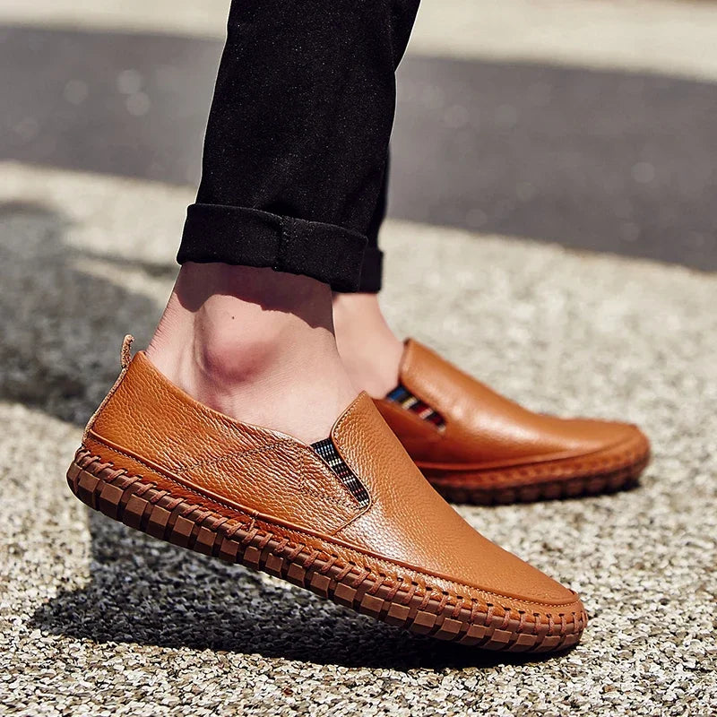 New Plus Size 49 50 Men Loafers Soft Moccasins Fashion Soft Spring Autumn Genuine Leather Shoes Men Casual Flats Driving Shoes