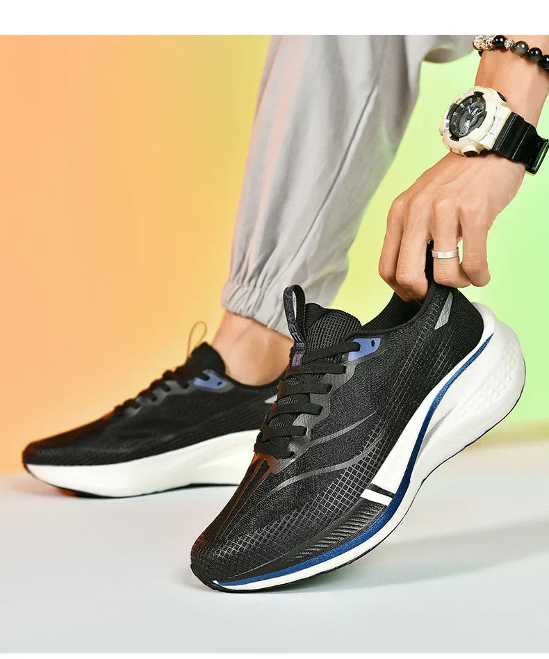 Fashion men's and women's sports running shoes casual breathable mesh surface carbon plate support wear-resistant rubber outsole
