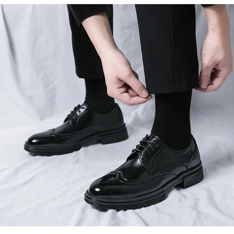 Men's Leather Brogue Oxford Dress Shoes Formal Business Handmade Classic 2026 Brown Black Chaussure Homme