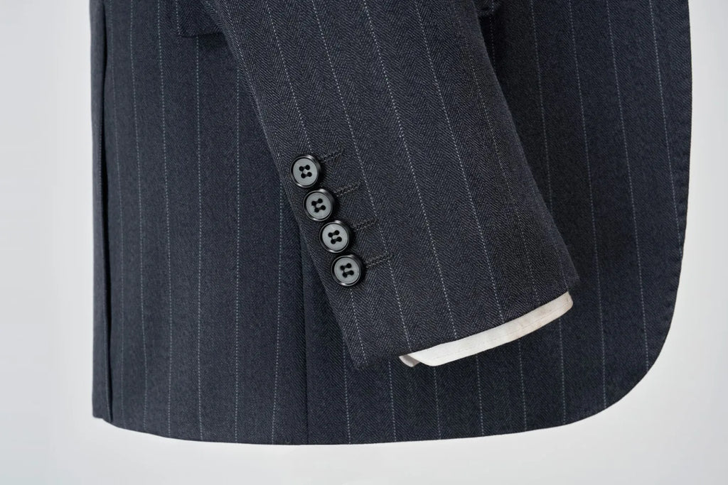 2025 Muscular Groom Suits US Sizes 3D Tailored Italian TR for Broad Shoulders Wedding & Business Set with Adjustable Trousers