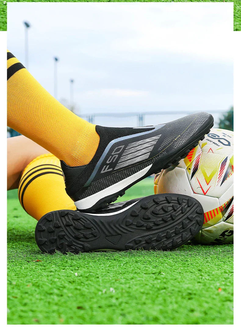 Men Football Boots Long Spikes Match Futsal Soccer Shoes Training TF Ultralight Indoor Sneakers Breathable Cleats Drop Shipping