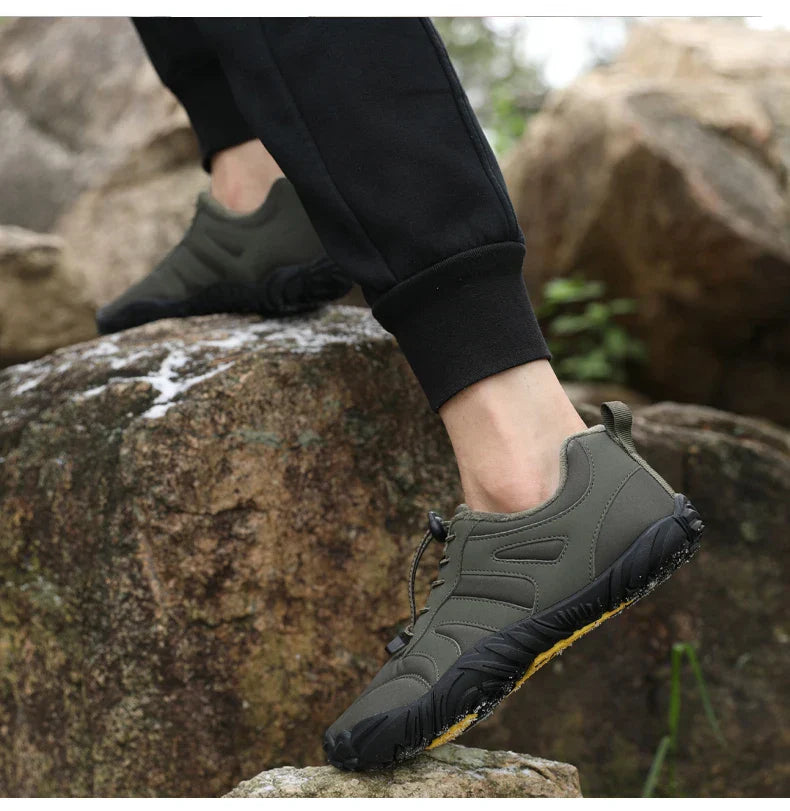 Men's Winter Warm Barefoot Shoes Waterproof Wide Toe Non-Slip Rubber Sole Plush Lined Hiking Shoes Outdoor Sneakers Running Shoe