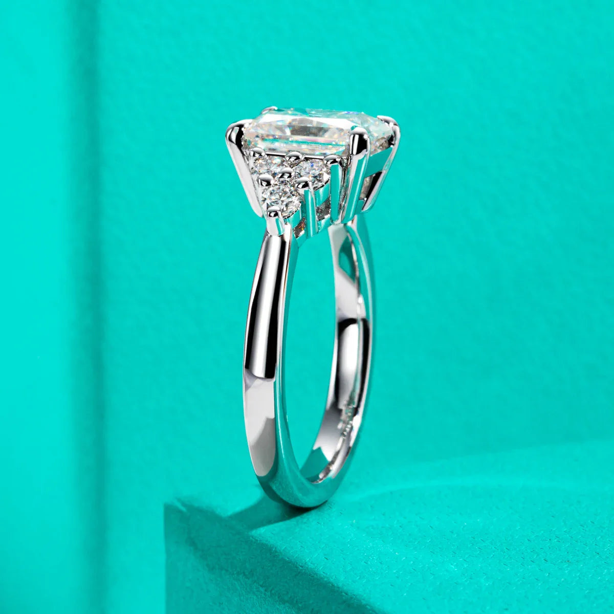 3ct Radiant Cut D Color Moissanite Engagement Ring 18K Gold Plated Luxurious Wedding Ring Women Jewelry Wholesale