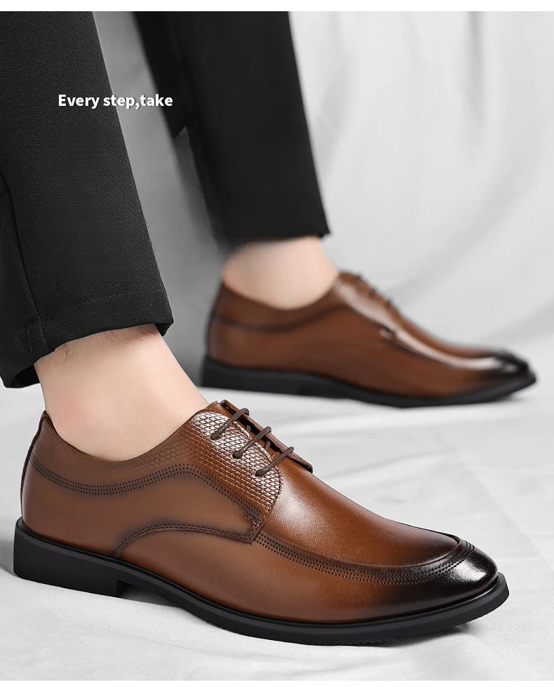 Spring Summer Hallow Dress Shoes for Men Solid Color Fashion Business Casual Shoes Male British Lace Designer Leather Shoe Man