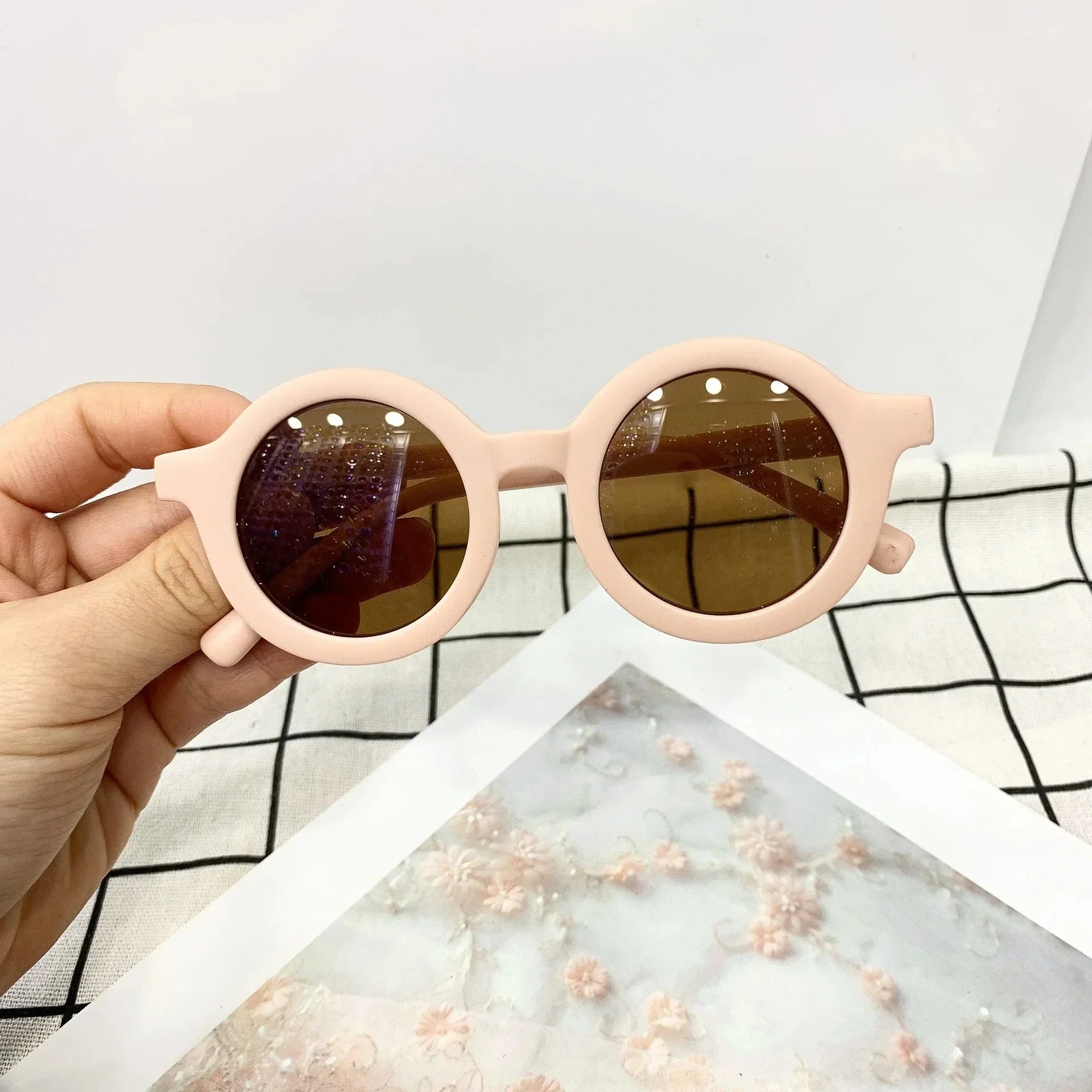 2024 new children's sunglasses yuanchaotong UV400 plastic  glasses  sunglasses